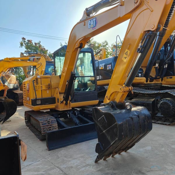 How to Fix a Mini Excavator Boom Cylinder Squeaking When Lifting